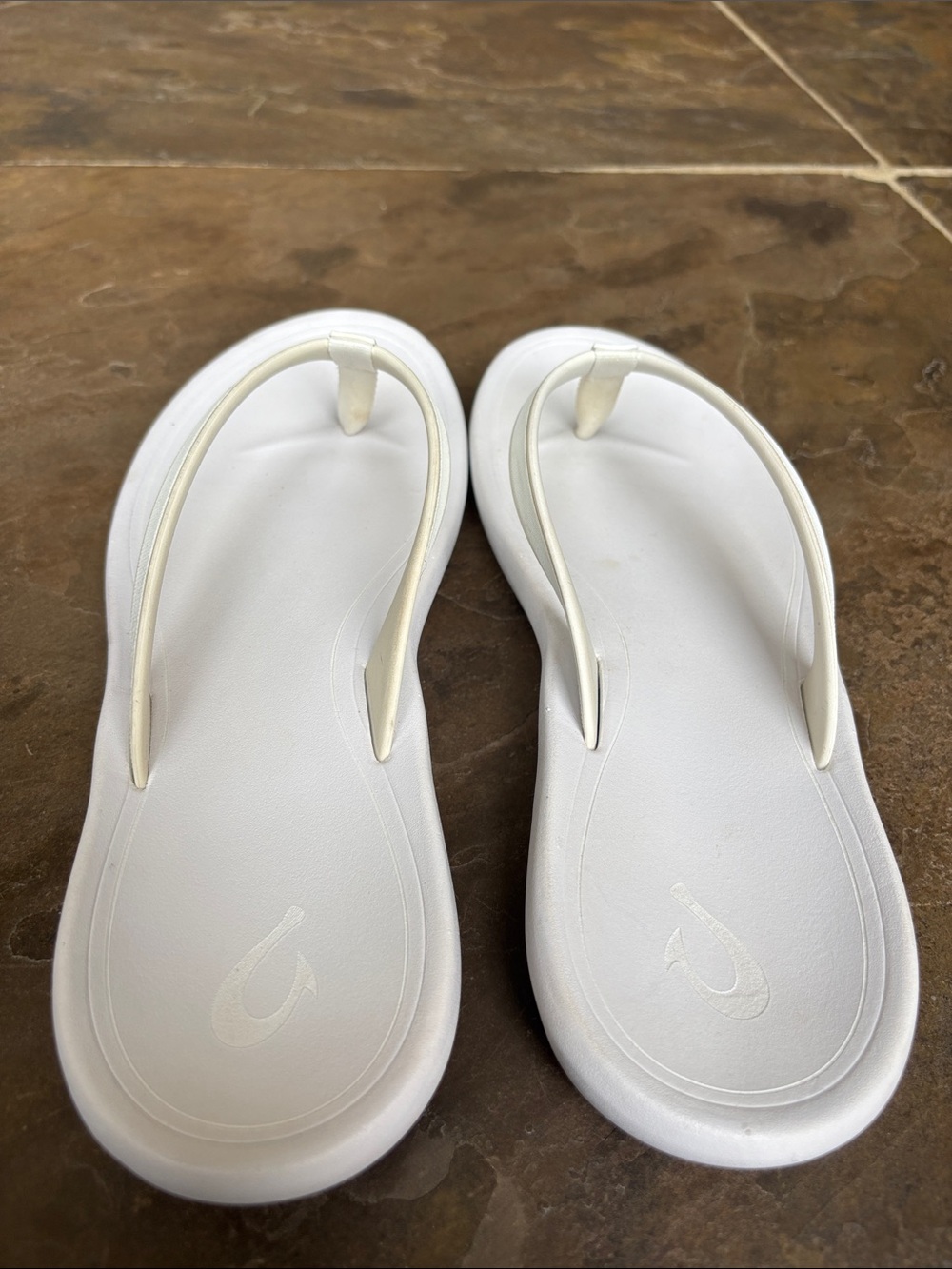 Olukai Kapehe Beach Sandal - Picture 7 of 12